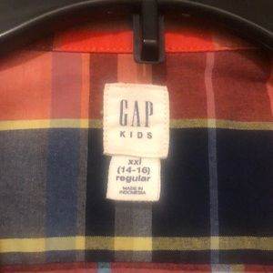 Gap shirt/ Boys size 14-16.  Love this shirt!